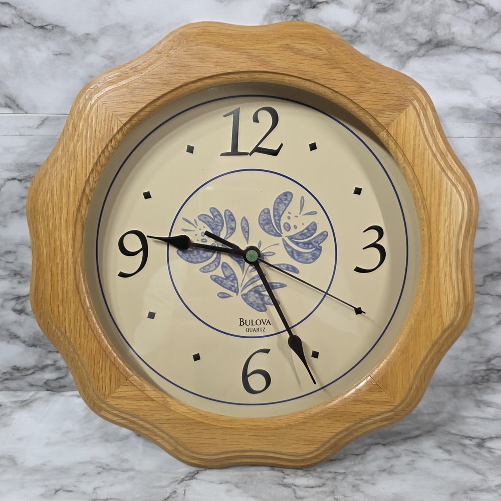 Pfaltzgraff Yorktowne Bulova Clock 12 in Diameter Tested And Working